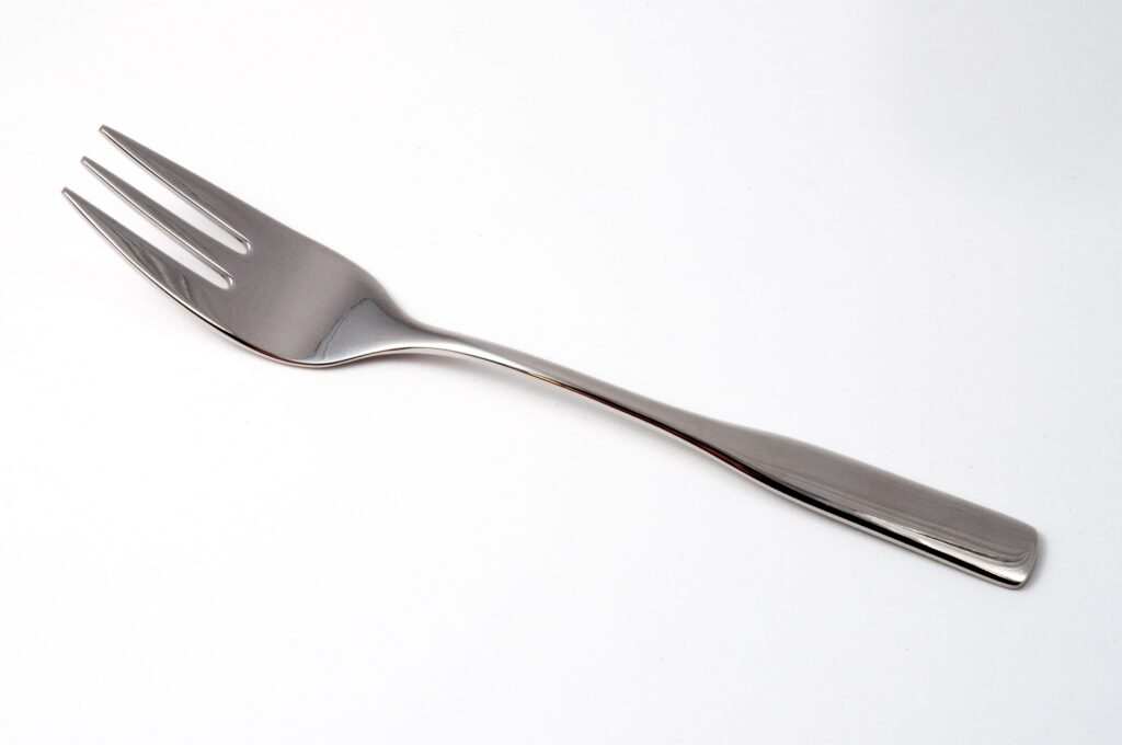 A picture of a dining fork.